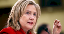 هيلاري سياسية بعيدة عن قلوب الناخبين