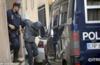 اعتقال إمامين في اسبانيا بتهمة الترويج لتنظيم داعش