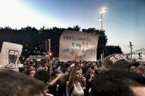 الآلاف يتظاهرون بمدن المغرب احتجاجًا على حادث الحسيمة