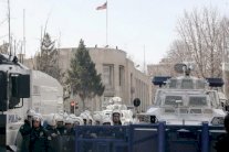 الولايات المتحدة تأمر عائلات موظفي قنصليتها في اسطنبول بالمغادرة