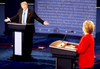 استطلاعات الرأي الاخيرة تظهر حدة المنافسة بين كلينتون وترامب