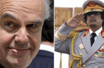 وزير فرنسي سابق: القذافي حاول يائسًا اغوائي