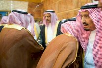 الملك سلمان يتلقى برقيات تعزية في وفاة شقيقه