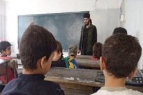 أطفال عراقيون يستعيدون مدارسهم من داعش