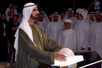 محمد بن راشد يفتتح قناة دبي المائية