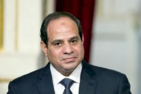 السيسي أول مهنئي ترامب