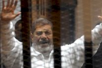 إلغاء حكم السجن المؤبد بحق مرسي في قضية التخابر مع حماس