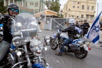 مقتل فلسطيني للاشتباه بمحاولته طعن شرطي اسرائيلي