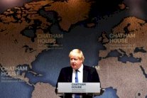 جونسون: تقدم النظام في حلب لا يعد انتصارا للاسد وبوتين