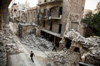 أولى رحلات الباصات في حلب تقل مدنيين لتفقد منازلهم