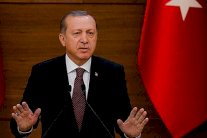 أردوغان سيتصل ببوتين لمحاولة إنقاذ الهدنة في حلب