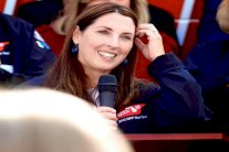 ترامب يدعم سيدة لقيادة الحزب الجمهوري