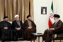 خامنئي لقادة الشيعي: لا تثقوا بالأميركيين وابتساماتهم