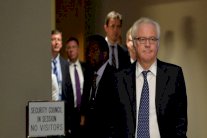 روسيا: سنلجأ إلى الفيتو لمنع نشر مراقبين في حلب