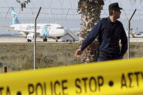 دبلوماسيو روسيا يواصلون 