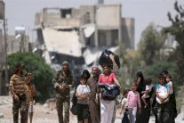 السعودية تطلق حملة شعبية لمساعدة مهجّري سوريا