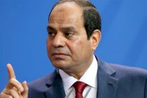 السيسي يعترف بتراجع شعبيته