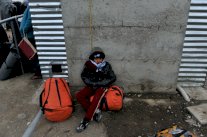 ميركل ستبحث في تركيا خفض تدفق اللاجئين الى اوروبا