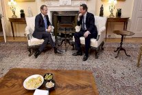 ظهر الثلاثاء .. إعلان اتفاق كاميرون والاتحاد الأوروبي