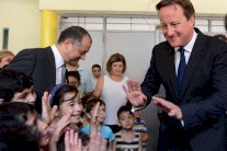 بريطانيا: ملفان كبيران أمام مؤتمر المانحين