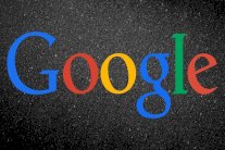 غوغل تنتزع عرش الشركة الأعلى قيمة في العالم من آبل