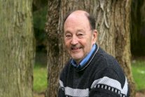 ميشال تورنيي… الكاتب الفرنسي الذي عشق ألمانيا 