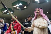 الملك سلمان يرعى حفل العرضة السعودية 