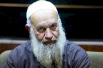 محكمة مصرية تقرر إخلاء سبيل شقيق أيمن الظواهري