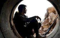 سوريون موالون ومعارضون يشككون بفاعلية وقف اطلاق النار المعلن