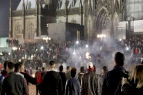 أول حكم على مغربي بعد اعتداءات كولونيا