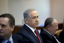 اسرائيل تحذر من 