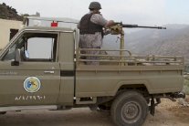 مقتل جندي سعودي بقذائف من داخل الأراضي اليمنية