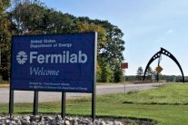 علماء يكتشفون جسيمات دون ذرية جديدة