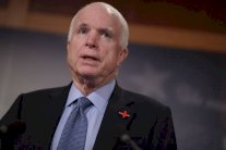 مستوى الحملة الانتخابية للجمهوريين يثير قلق ماكين