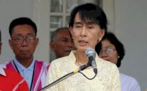 أونغ سان سو تشي تكشف خططها للرئاسة في بورما الخميس