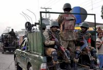 النيابة الجزائرية تطلب السجن لداعية إسلامي أهدر دم كاتب