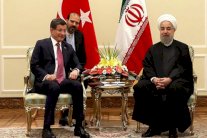 روحاني: لدينا إمكانية مع تركيا لإنهاء الأزمة السورية