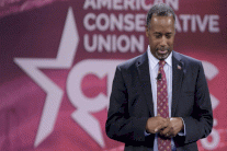 الجمهوري بن كارسون ينسحب رسميًا من انتخابات أميركا