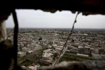 قصف روسي يدعم تقدما لقوات النظام السوري قرب تدمر