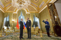 لقاء قمة يجمع ملك المغرب بالرئيس الروسي في موسكو