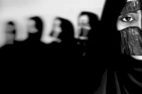 مئات الأعمال الإبداعية في معرض دبي للصورة