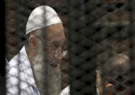 مصر تخلي سبيل شقيق ايمن الظواهري زعيم القاعدة