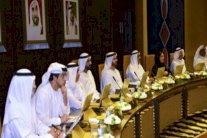 محمد بن راشد يطلق الميثاق الوطني للسعادة