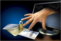 نيابة أبوظبي تحذر من فتح روابط إلكترونية للاستيلاء على الأموال