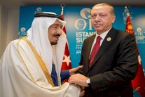 القمة الإسلامية تُدين تدخلات إيران في المنطقة