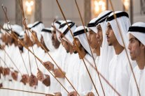 الإمارات تتجه بقوة نحو الأعراس الجماعية
