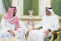 المحمدان يتبادلان الآراء حول موضوعات القمة الخليجية