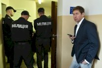 السجن 14 عاما لعسكريين روسيين مفترضين قاتلا في اوكرانيا