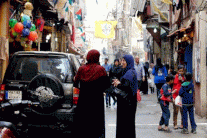 سوريون بلا إقامة يعيشون شبه عزلة في لبنان