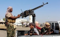 قوات الحكومة اليمنية تطرد القاعدة من المكلا